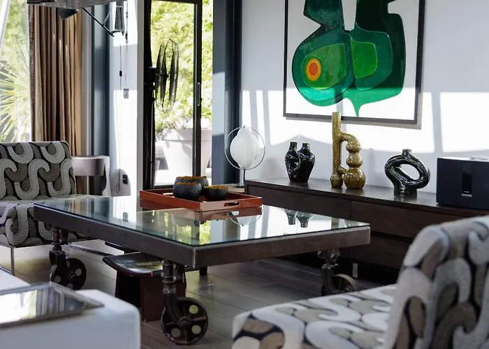 Maison Contemporaine Centre - 