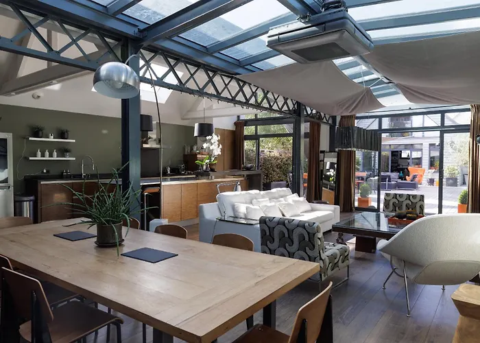 Maison Contemporaine Centre - 