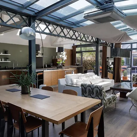 Maison Contemporaine Centre - 