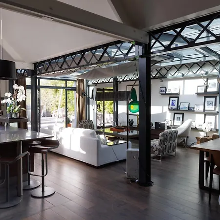 Maison Contemporaine Centre - 