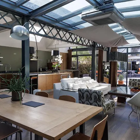 Maison Contemporaine Centre - 