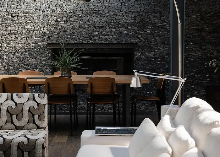 Maison Contemporaine Centre - 