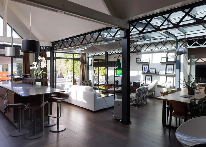 Maison Contemporaine Centre - 